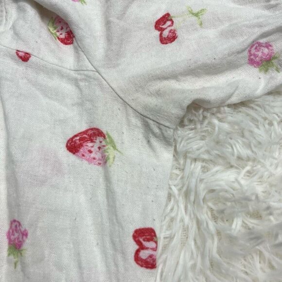 BP Puff Sleeve Crop Top in Tossed Berrries Medium - Picture 6 of 16